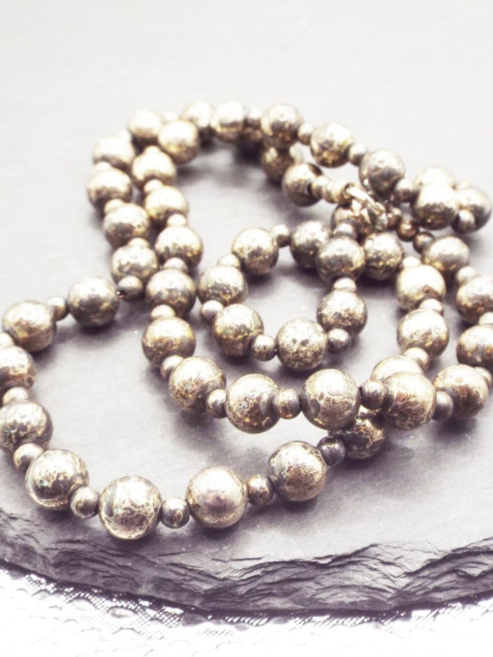 ITALIAN 9.25 MM STERLING BEADS & 3.17 MM STERLING BEADS 30 GR 23" L. NECKLACE 51
